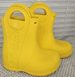 CROCS Kids Bright Yellow Rain Boots Size 8